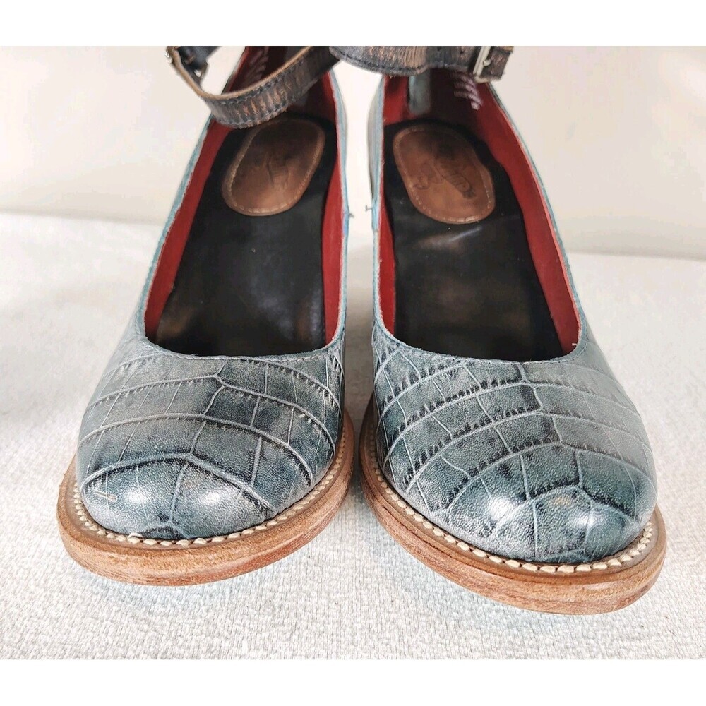 Freebird by Steven Womens Blue Randi Triple Strap Leather Pumps Sz 9 Block Heel - Picture 3 of 12